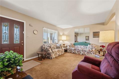 1822 Outlook Drive Penn Hills PA 15147
