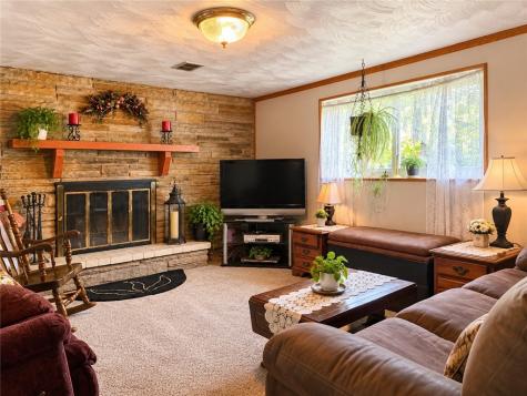 102 Carol Drive Buffalo Township PA 16055