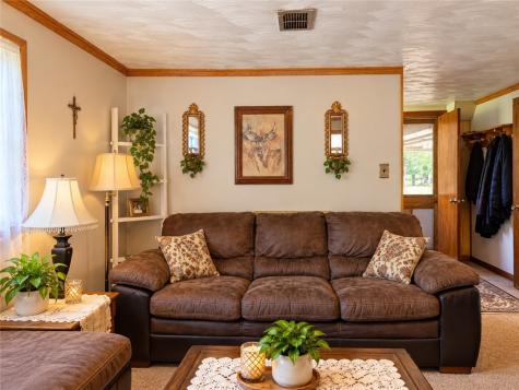 102 Carol Drive Buffalo Township PA 16055