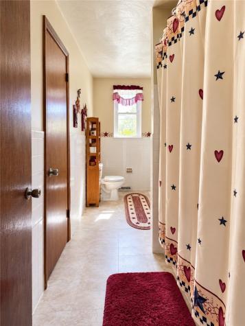 102 Carol Drive Buffalo Township PA 16055
