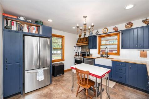 4121 Loring Street Township Of But Sw PA 16001