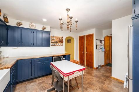 4121 Loring Street Township Of But Sw PA 16001