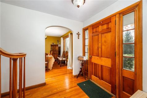 4121 Loring Street Township Of But Sw PA 16001
