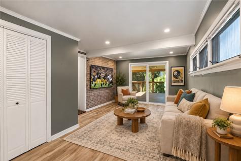 1021 5th Street Baden PA 15005