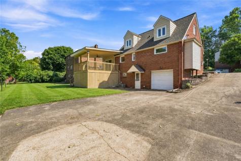 1021 5th Street Baden PA 15005