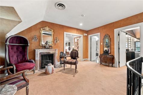 940 Washington Road Mt Lebanon PA 15228