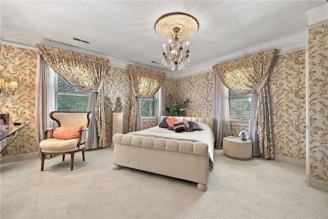 940 Washington Road Mt Lebanon PA 15228