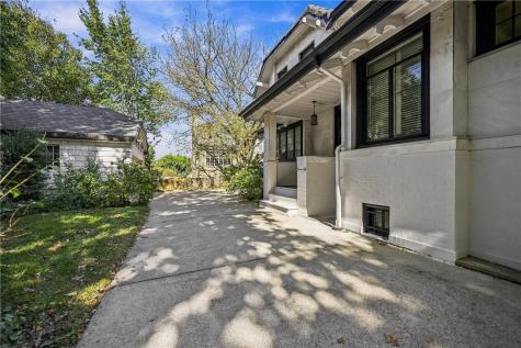 940 Washington Road Mt Lebanon PA 15228