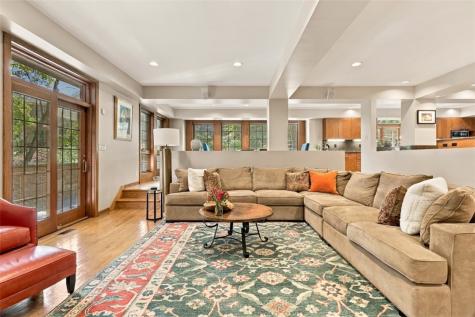 337 Fox Chapel Road Fox Chapel PA 15238