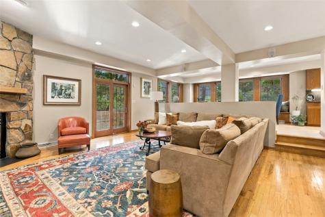 337 Fox Chapel Road Fox Chapel PA 15238