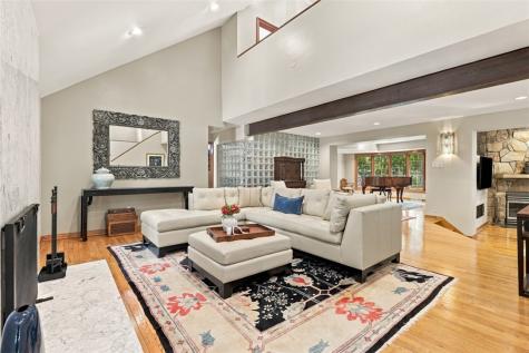337 Fox Chapel Road Fox Chapel PA 15238