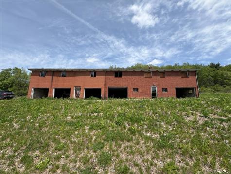 5479 Route 422 Highway Shelocta PA 15701