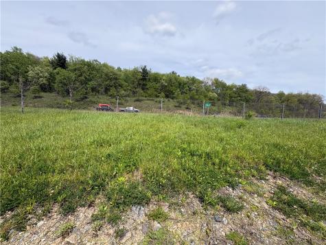5479 Route 422 Highway Shelocta PA 15701