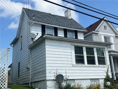 437 Desota Street East Mckeesport PA 15035