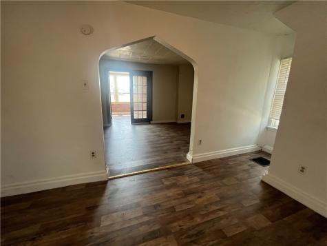 437 Desota Street East Mckeesport PA 15035