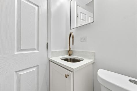 210 Robinson Street Oakland PA 15213