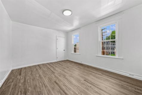 210 Robinson Street Oakland PA 15213
