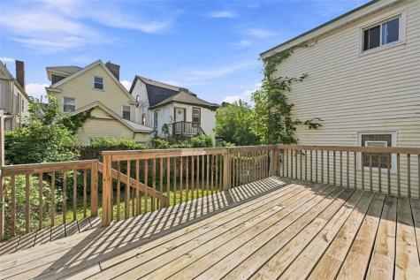 210 Robinson Street Oakland PA 15213