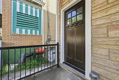 210 Robinson Street Oakland PA 15213