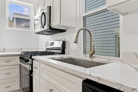210 Robinson Street Oakland PA 15213