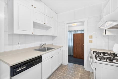 842 Greenfield Avenue Greenfield PA 15217