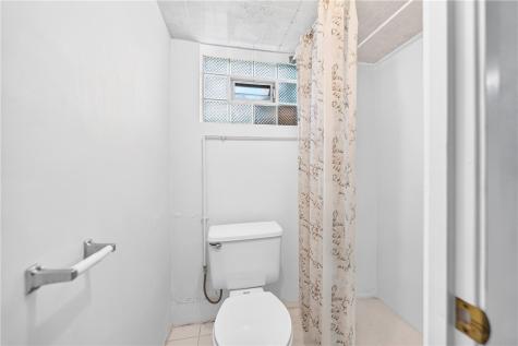 842 Greenfield Avenue Greenfield PA 15217