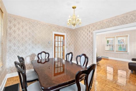 842 Greenfield Avenue Greenfield PA 15217