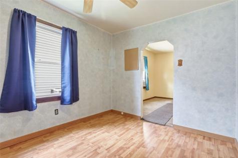 613 Aylesworth Avenue Bridgeville PA 15017