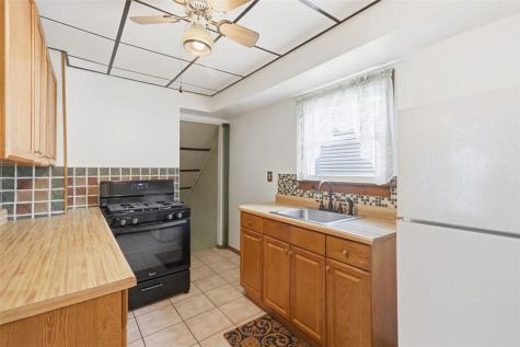 613 Aylesworth Avenue Bridgeville PA 15017