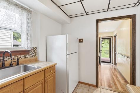 613 Aylesworth Avenue Bridgeville PA 15017