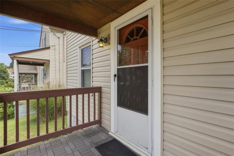 613 Aylesworth Avenue Bridgeville PA 15017