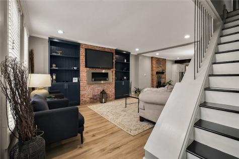 3822 Mintwood Street Lawrenceville PA 15201