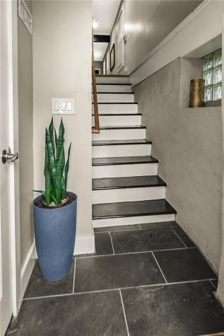3822 Mintwood Street Lawrenceville PA 15201
