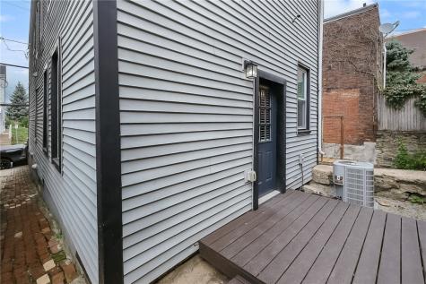 3822 Mintwood Street Lawrenceville PA 15201