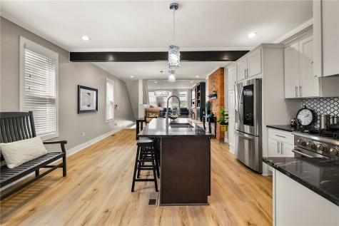 3822 Mintwood Street Lawrenceville PA 15201
