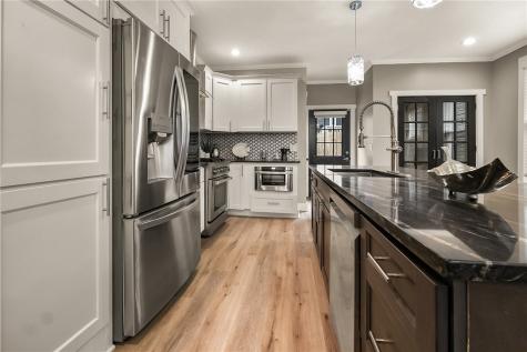 3822 Mintwood Street Lawrenceville PA 15201