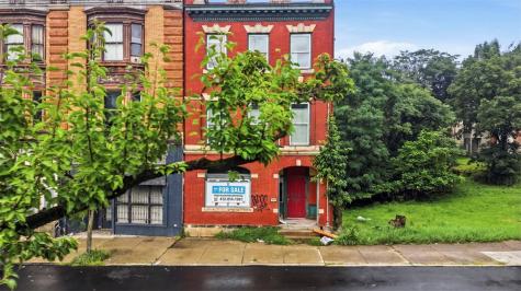2107 Perrysville Avenue Perry Hilltop PA 15214
