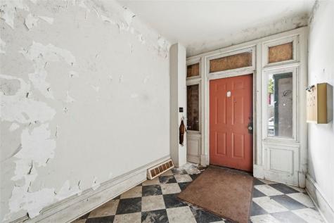 2107 Perrysville Avenue Perry Hilltop PA 15214
