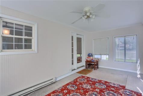 727 Pershing Street Ellwood City PA 16117