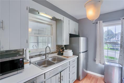 727 Pershing Street Ellwood City PA 16117