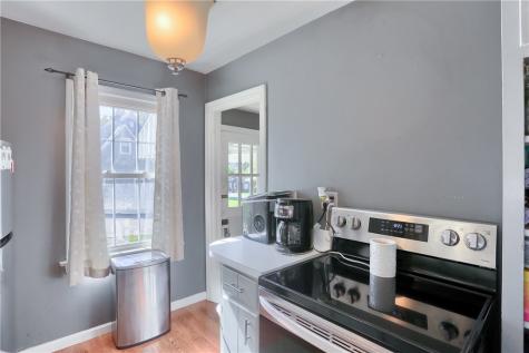 727 Pershing Street Ellwood City PA 16117