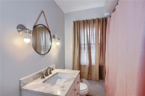 727 Pershing Street Ellwood City PA 16117