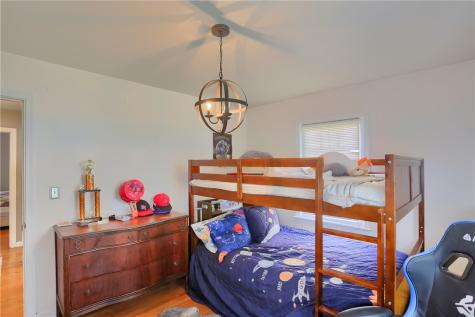 727 Pershing Street Ellwood City PA 16117