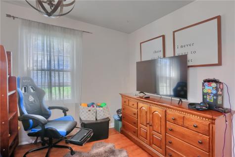 727 Pershing Street Ellwood City PA 16117