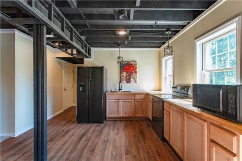109 Milan Chippewa Township PA 15010