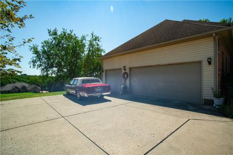 109 Milan Chippewa Township PA 15010
