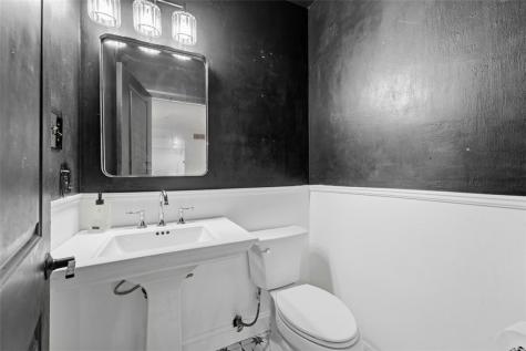 413 Agatha Street Pitcairn PA 15140