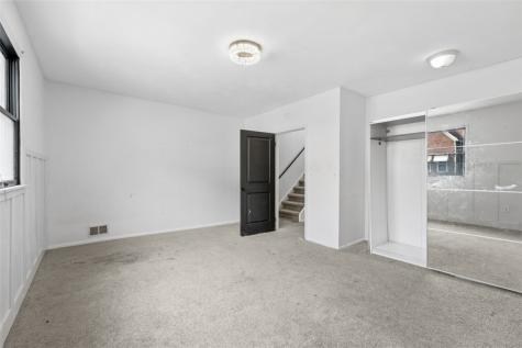 413 Agatha Street Pitcairn PA 15140