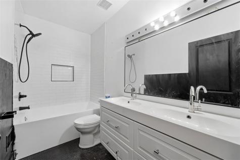 413 Agatha Street Pitcairn PA 15140