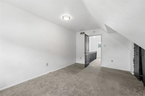 413 Agatha Street Pitcairn PA 15140